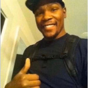 Meet your Posher, Eddie